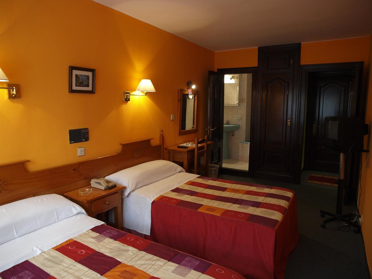 Hotel Paris Gijón Eksteriør billede