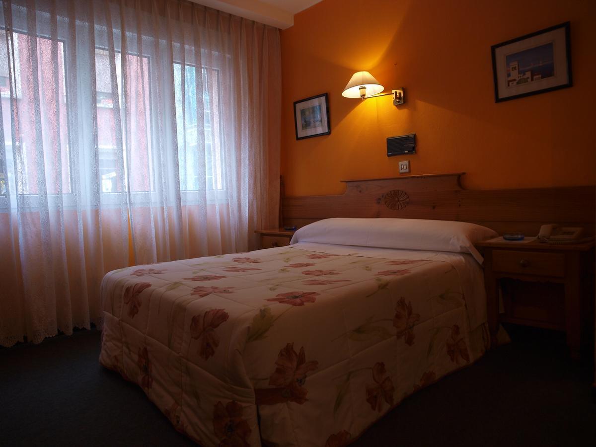 Hotel Paris Gijón Eksteriør billede